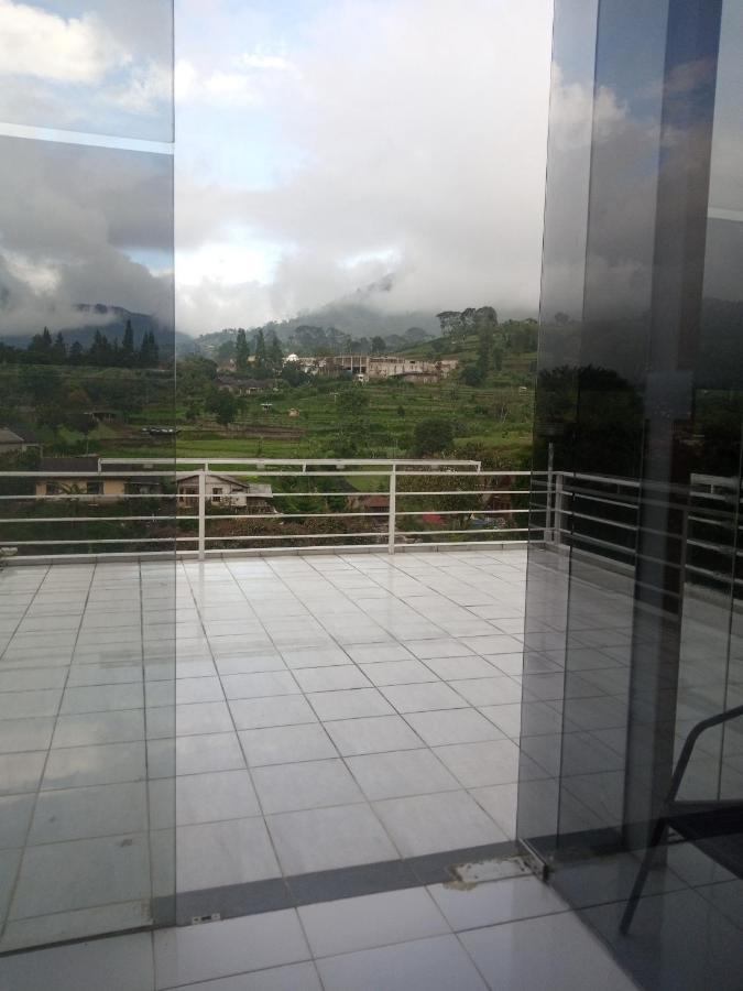 Villa Kaca 88 Cianjur Kültér fotó